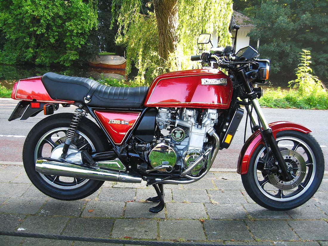 → Kawasaki Z1300 : Six cylindres qui ont changé la moto
