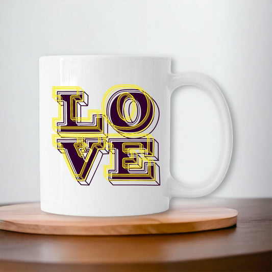 Mug blanc en porcelaine Love